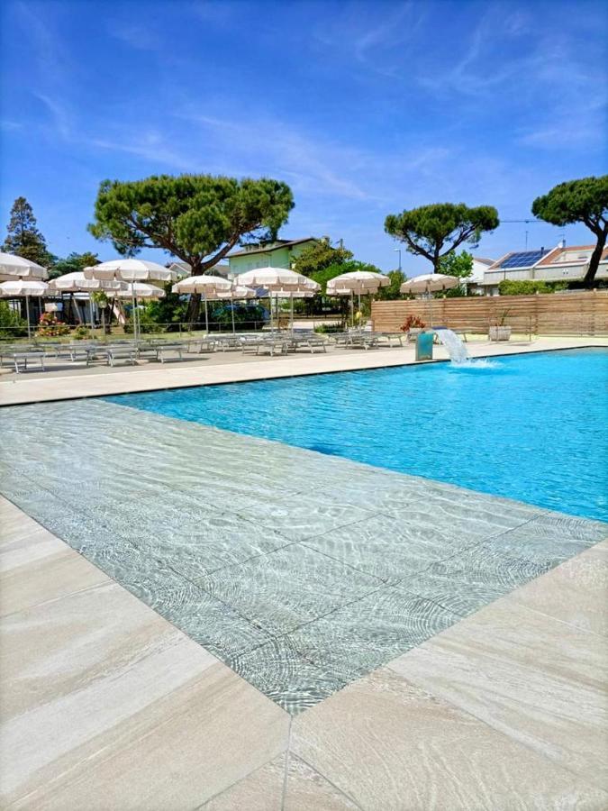 Hotel Vianello Lido di Jesolo Dış mekan fotoğraf