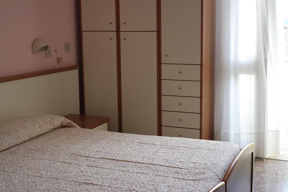 Hotel Vianello Lido di Jesolo Dış mekan fotoğraf