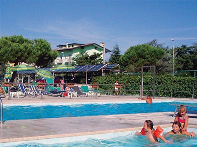 Hotel Vianello Lido di Jesolo Dış mekan fotoğraf